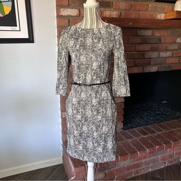 M.M. Lafleur The Etsuko Tailored Pencil Dress in Crackle Sz 4 - Picture 3 of 10